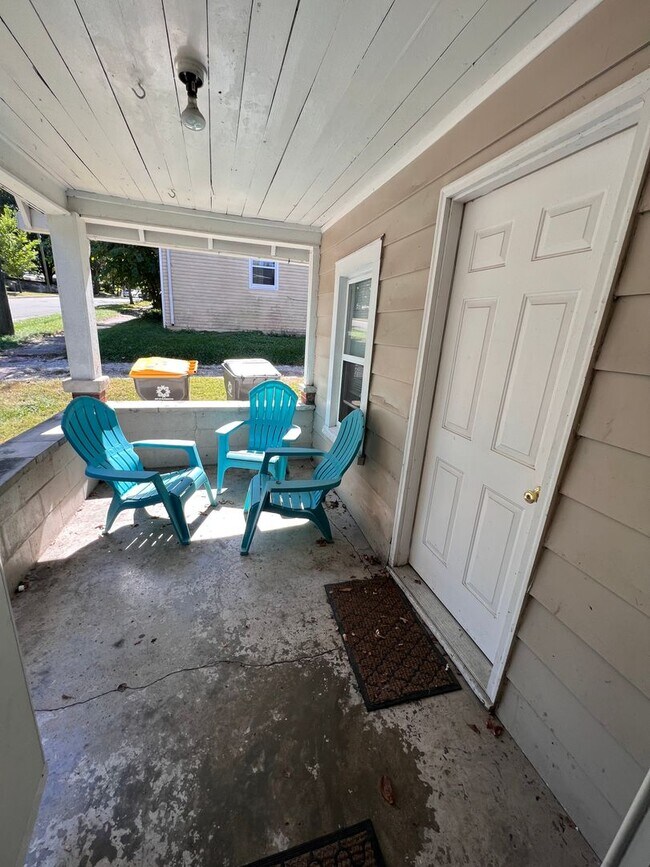 Photo - 939 N Jackson St Unit 939