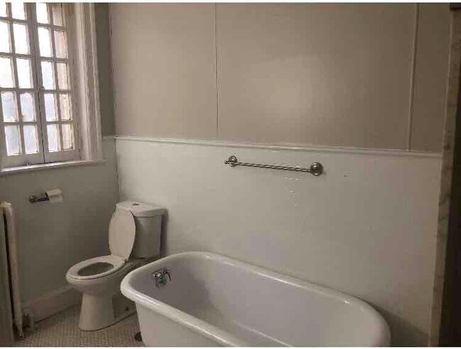 Photo - 616 Napoleon St Unidad Apt #3