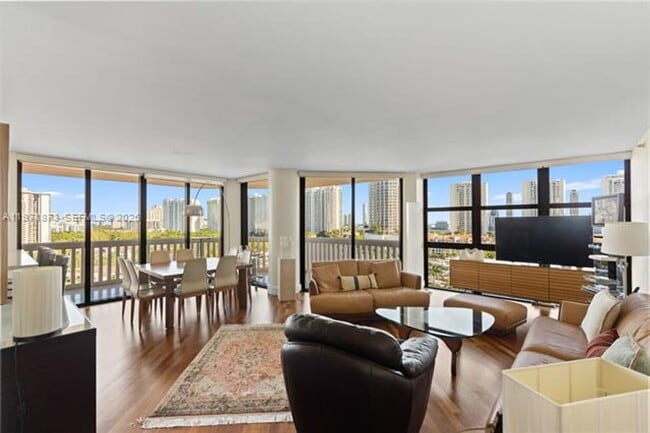 Photo - 1000 W Island Blvd Unit 1000 W Island Blvd 1209