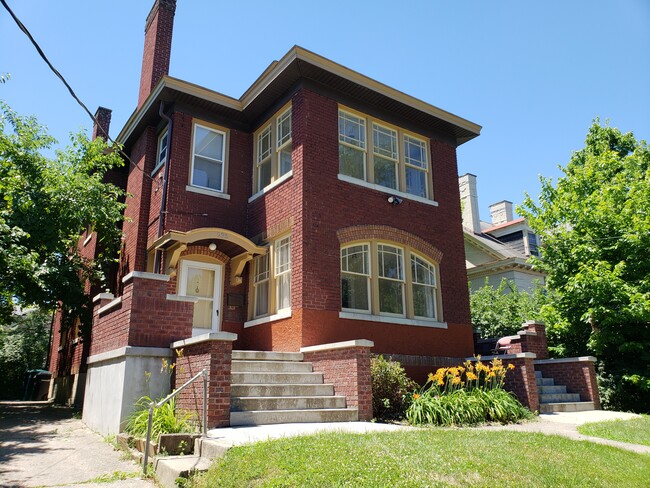 933 Marion - 933 Marion Ave Unidad 2