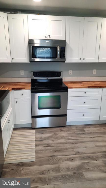 Photo - 618 Colonial View Rd