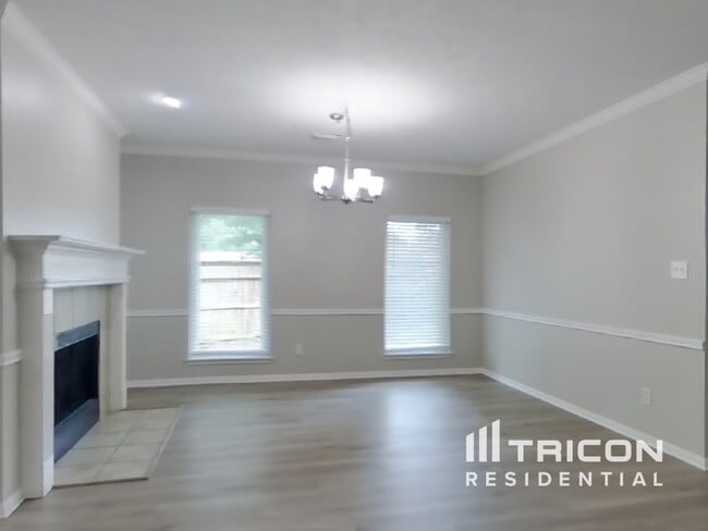Photo - 17419 Pikes Peek Ct