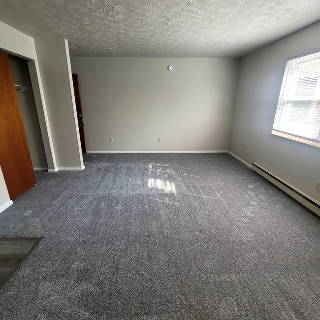 Photo - 1804 Woodlawn Ave NW