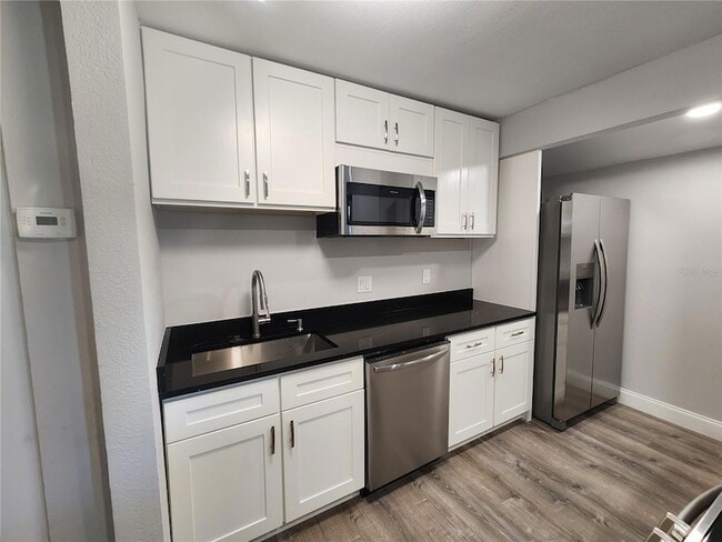 Photo - 2632 Hidden Lake Dr N Unidad H
