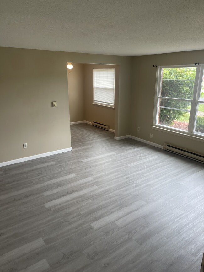 Photo - 2716 Alder Creek Dr S Unit 2