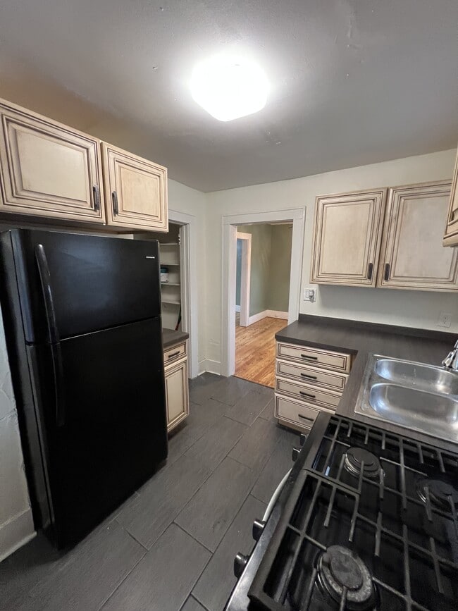 Photo - 1617 Turner Rd