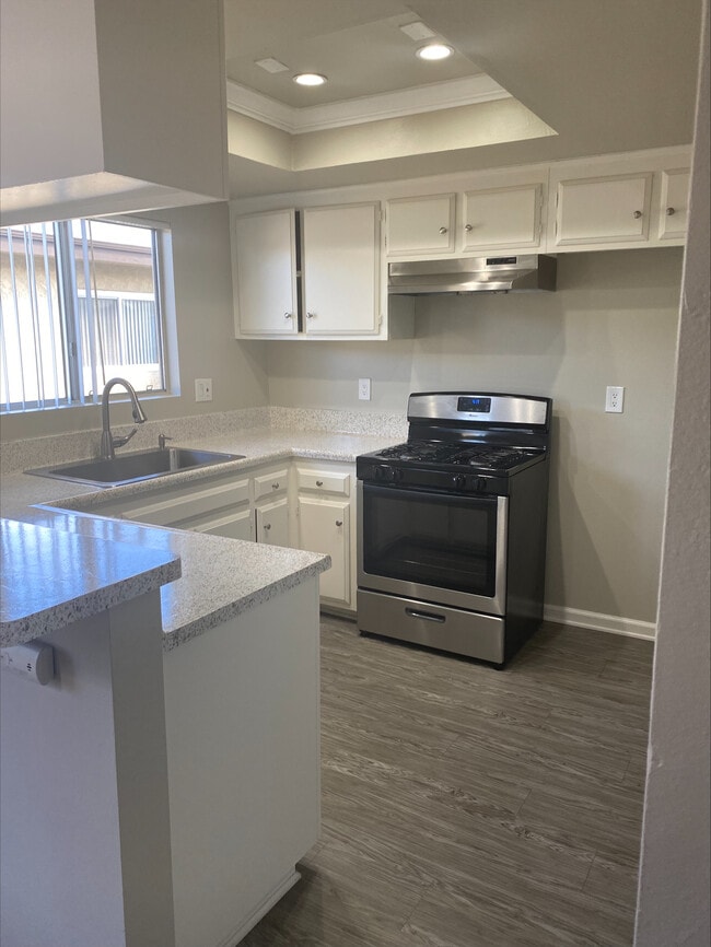 Twin Oaks Apartments
