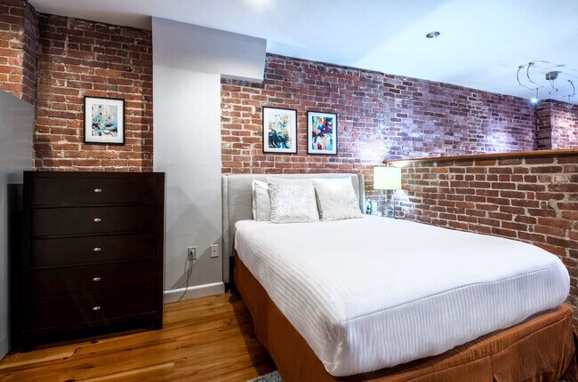 Photo - 19 Battery St Unit FL1-ID1050377P