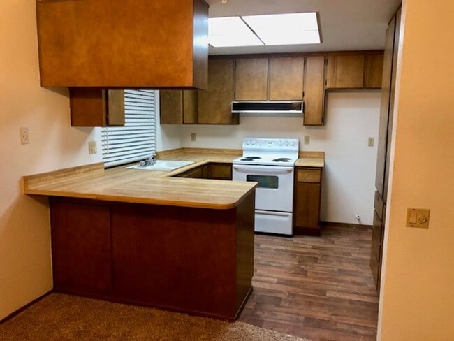 Photo - Clean 3 bedroom, 2 bath home in Rancho Cordova