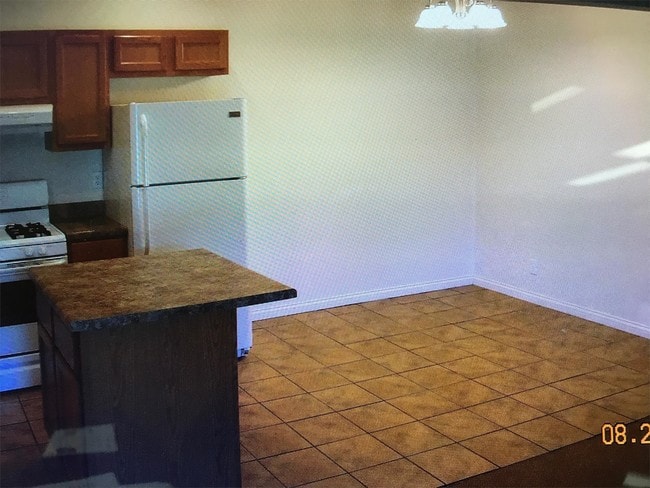 1546 Spring Bay Rd Unit 1