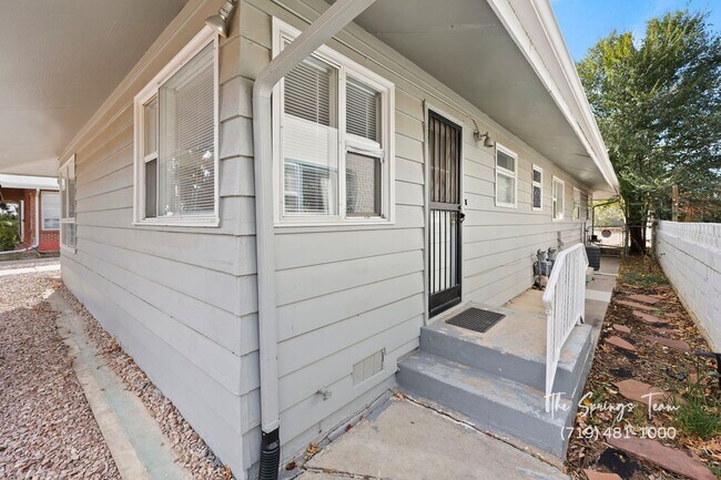 Photo - CHARMING WESTSIDE 2BD HOME with A/C