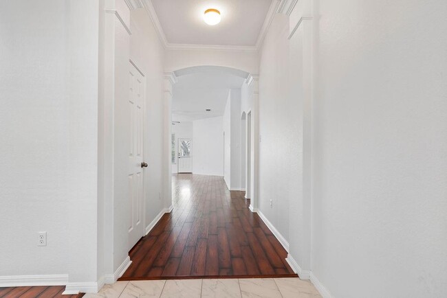 Photo - 1509 Weatherford Dr