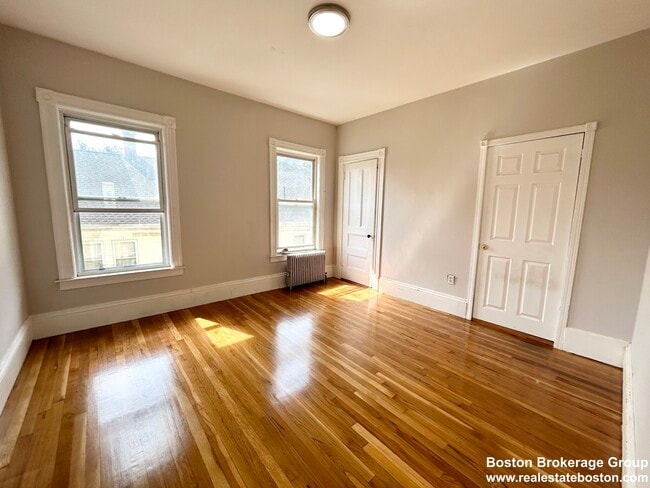 Photo - 22 Humphreys St