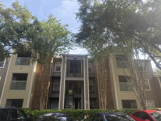 Photo - 2201 Metropolitan Way