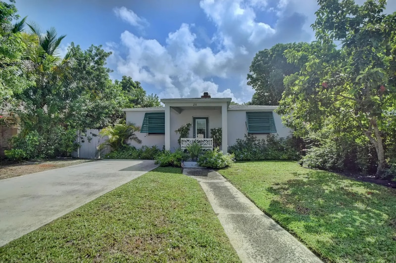 Photo - 231 NW 14th Ave