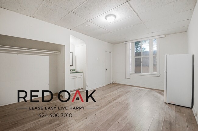 Photo - 627 Normandie Ave Unit 4B