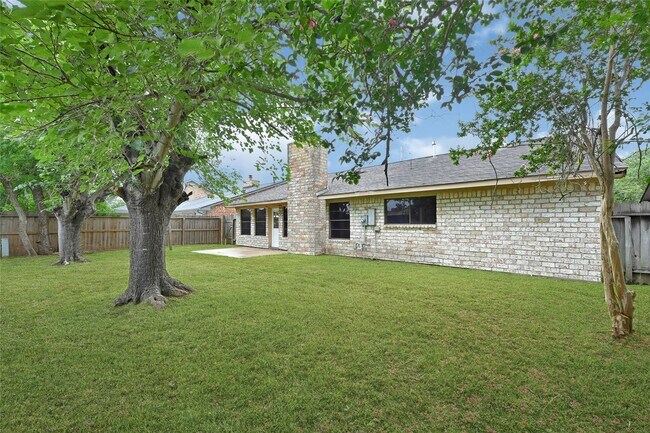 Photo - 2730 Mesquite Dr