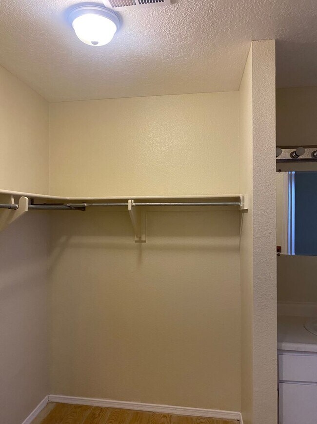 Photo - NICE 3 BEDROOM HOME