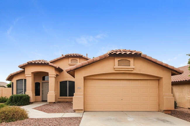 Photo - 9935 W Potter Dr Casa