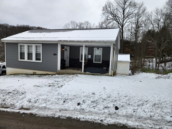 Building Photo - 375 W Cruikshank Rd Unit 375B