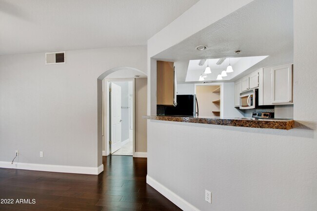 Photo - 5104 N 32nd St Unit 122