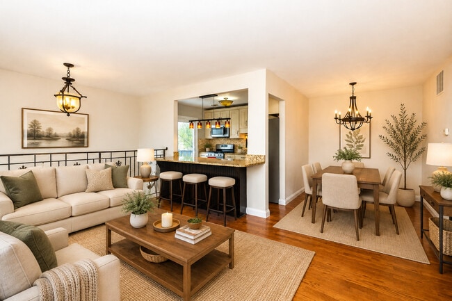 Photo - 1077 Glouchester Harbor Unit 1204