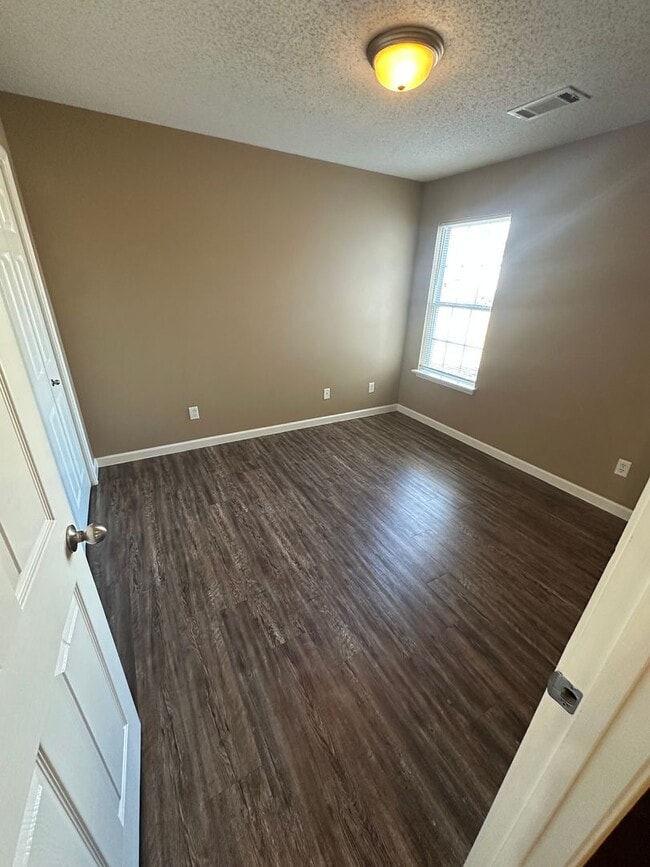 Photo - 2008 Jackman St