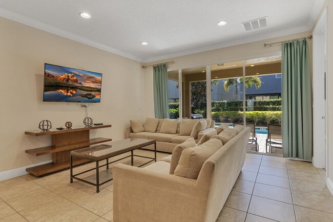 Building Photo - 480 Lasso Dr Rental