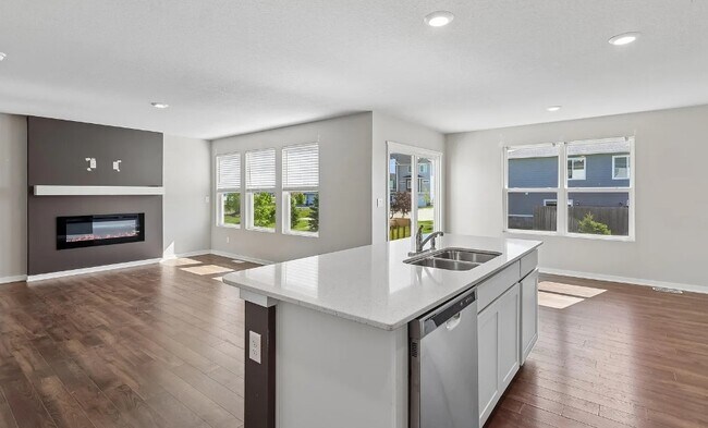 Photo - 289 NW Charlestown Ln