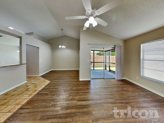 Photo - 5318 Southwick Dr