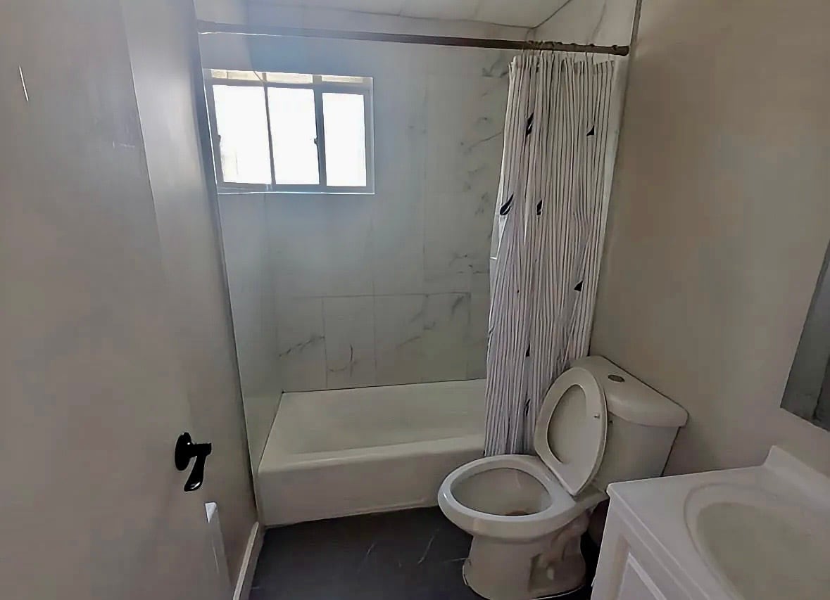 Photo - 227 Central Ave Unidad 2