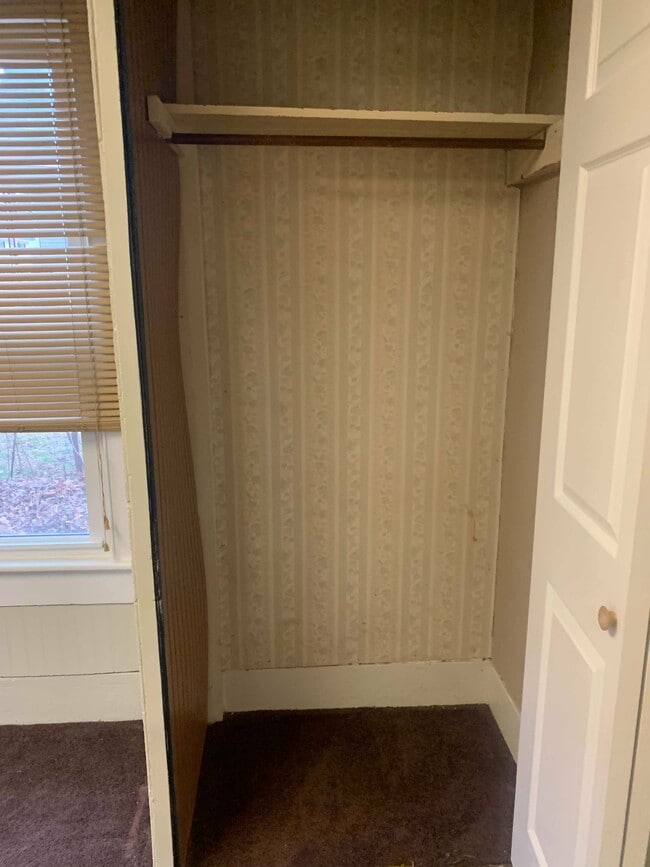 Photo - 189 E Walnut St