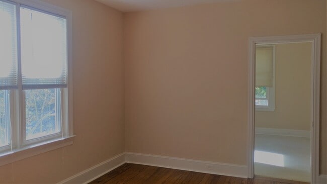Photo - 400 N Bellevue Ave Unit 2nd floor