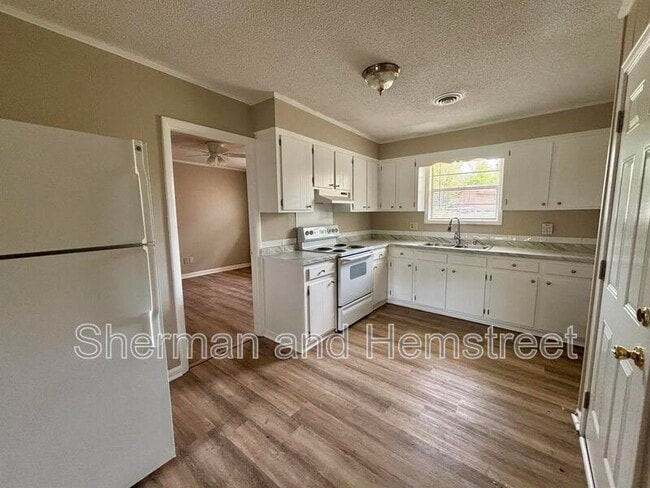 Photo - 336 Deerwood Ct