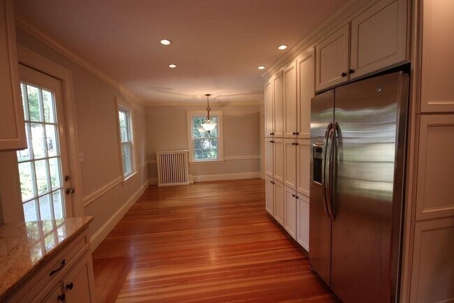 Photo - 30 Farmcrest Ave