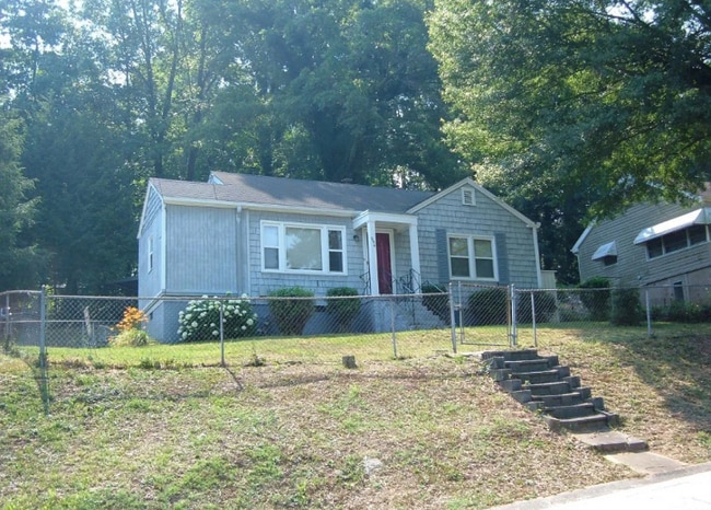 Building Photo - 294 Amy Dr NE Rental