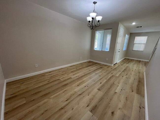 Photo - 2313 Scissortail Ct