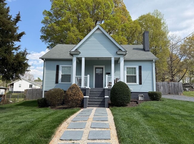 Building Photo - Exclusively Offered By Muse Realty Rentals, LLC