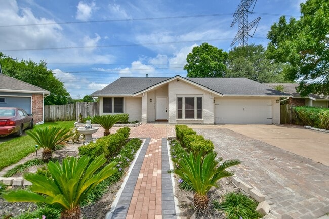 Building Photo - 9503 Bent Spur Ln