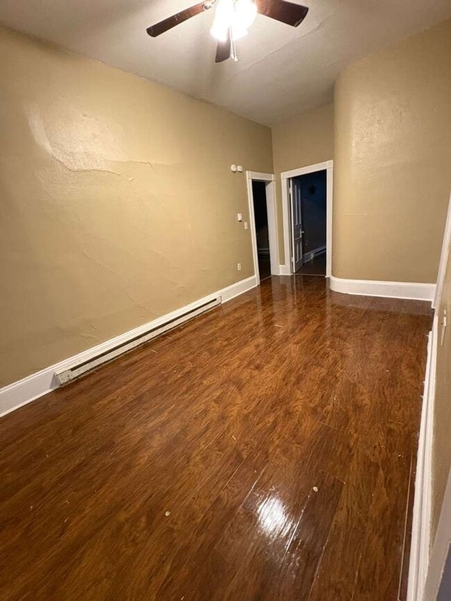 Photo - 554 N Main St Unit 552