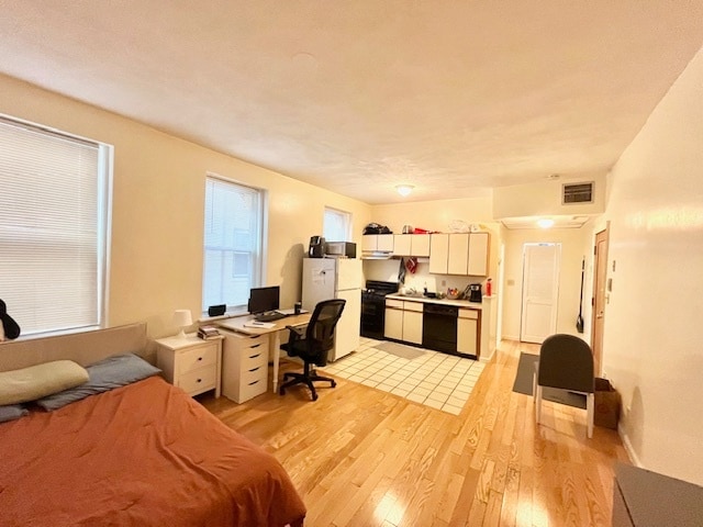 Photo - 1423 Commonwealth Ave Unit 204