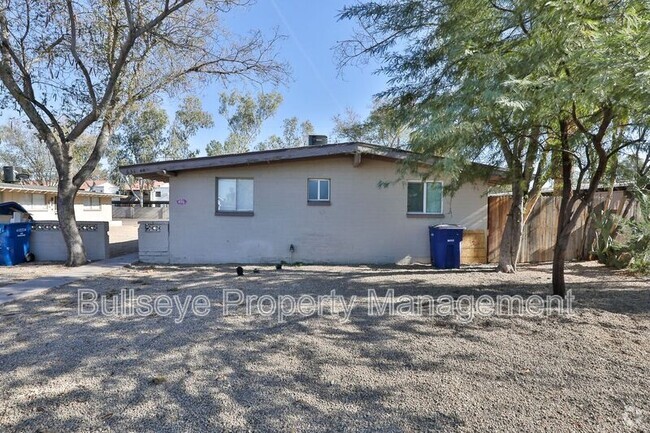 Building Photo - 631 S California St Rental