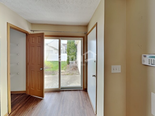 Photo - 6019 Haydens Crossing Blvd