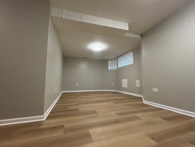 Photo - 2902 W Diversey Ave