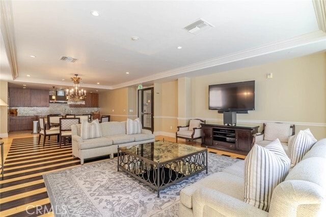 Photo - 352 Caruso Ave