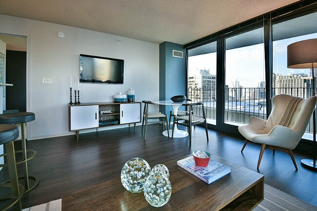 Photo - 235 N Columbus Dr