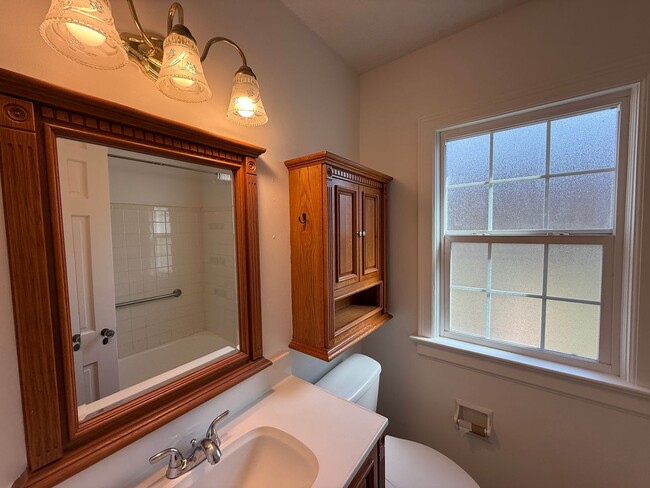 Photo - 2 Bedroom fenced yard with BONUS Room