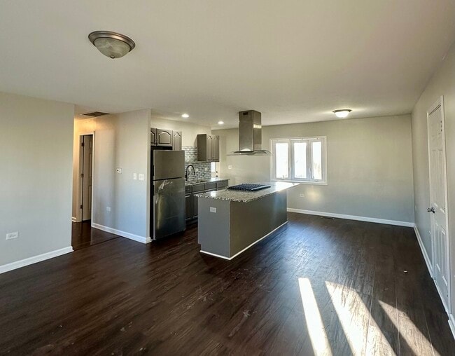 Photo - 344 Hickory Ave