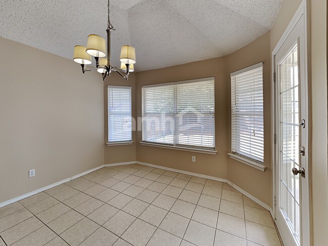 Photo - 3705 Staghorn Cir N