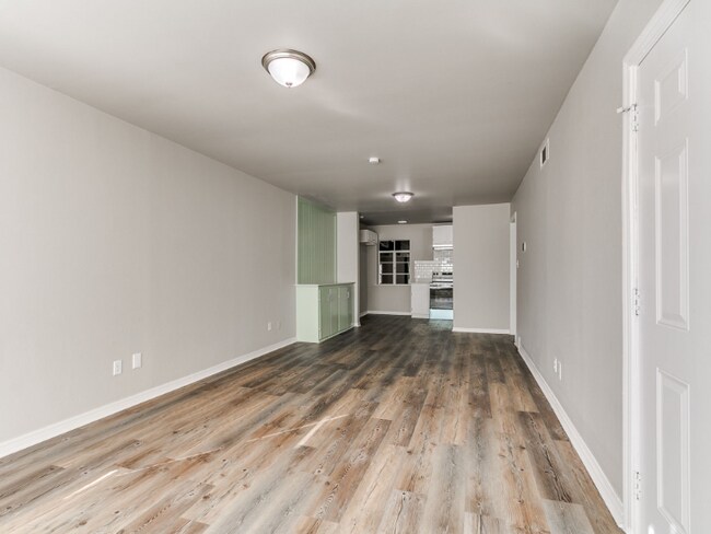 Photo - 3813 NW 17th St